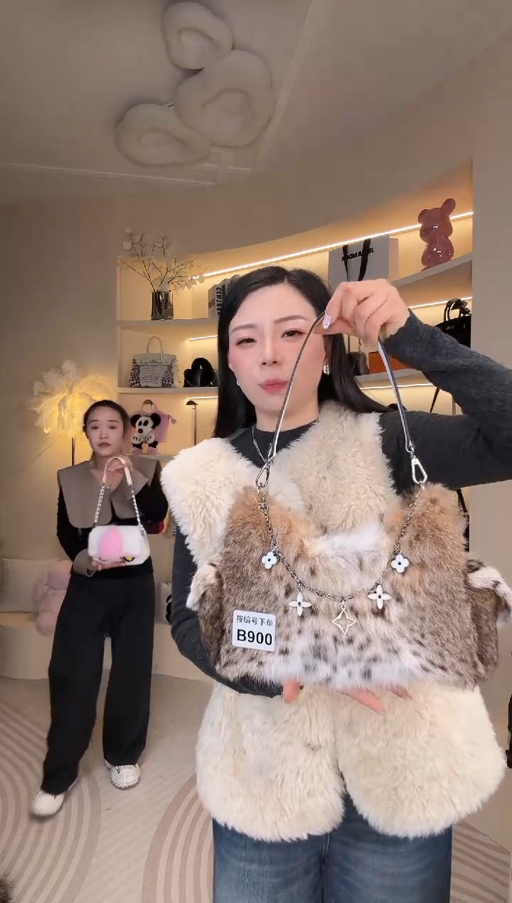 水貂毛【闪购商品】女包B900