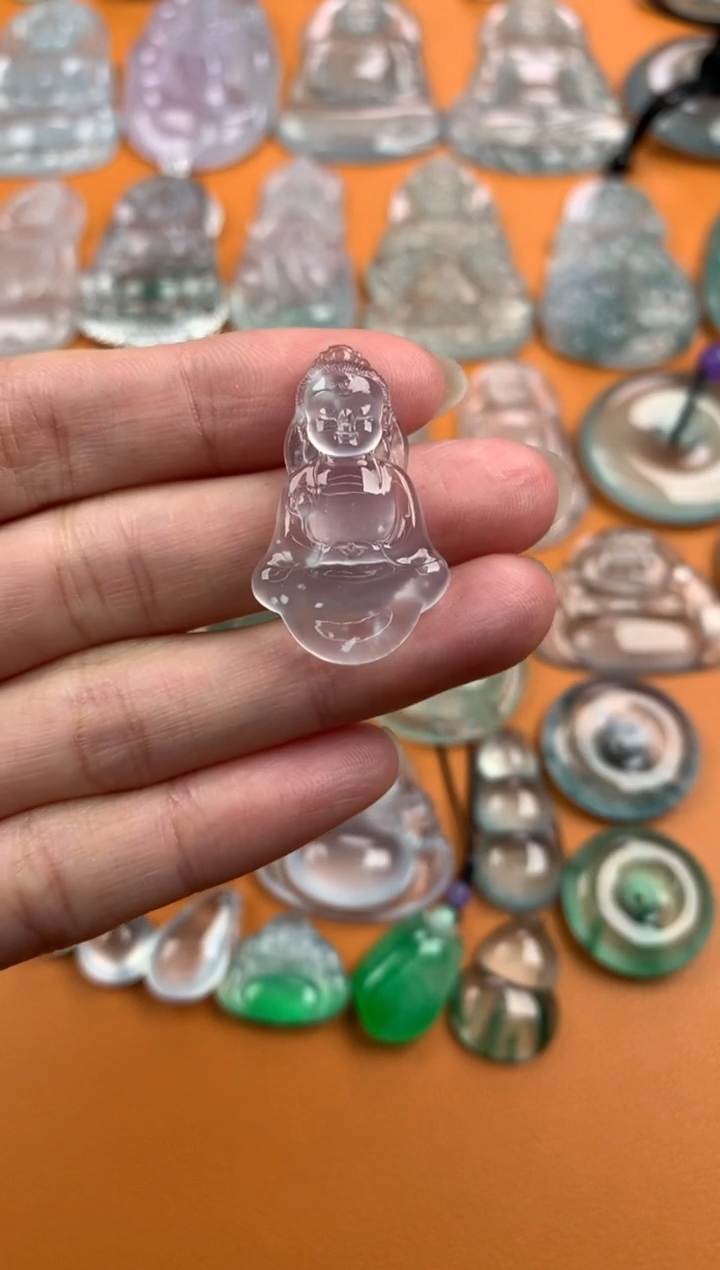 【闪购商品】翡翠颈饰未镶嵌30.6-18.9-4.8