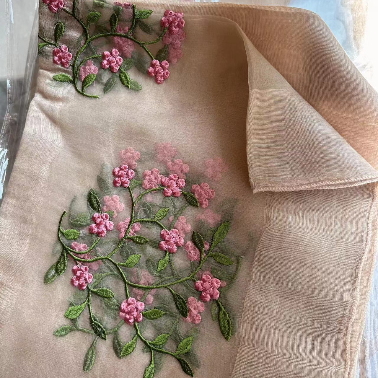 S020-号桑蚕丝羊毛刺绣款链接