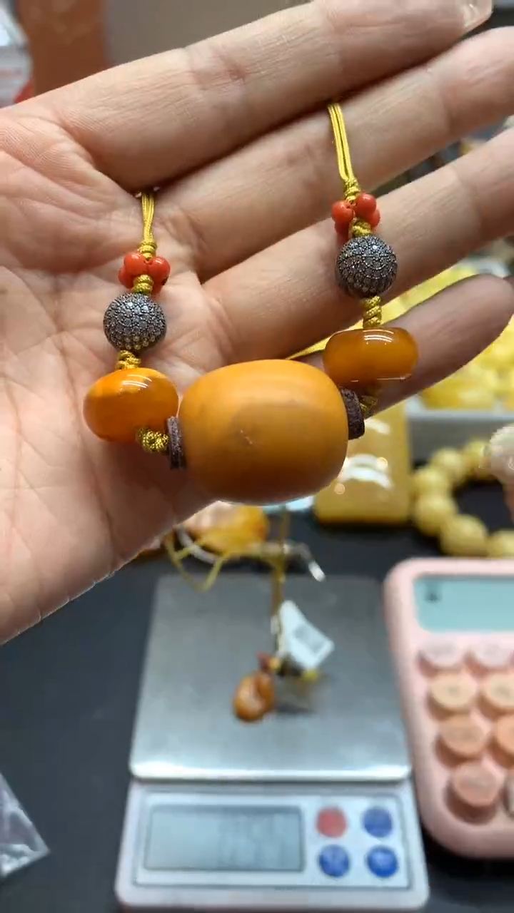 【闪购商品】未镶嵌琥珀珠宝奇石266