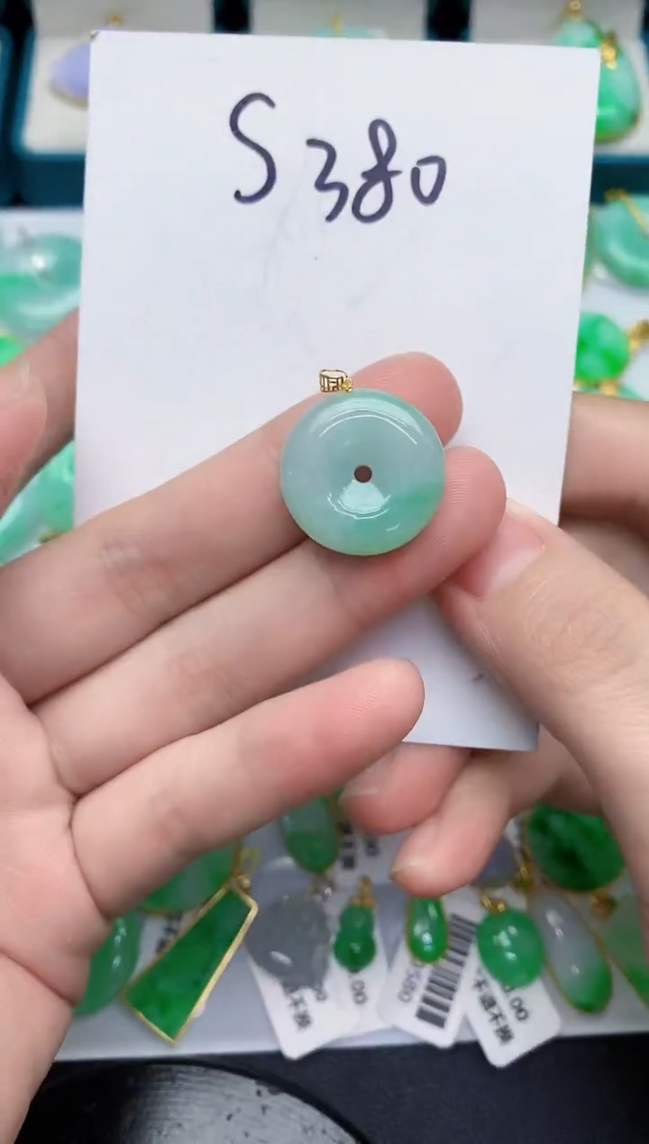 【闪购商品】翡翠颈饰18K金镶嵌000000000