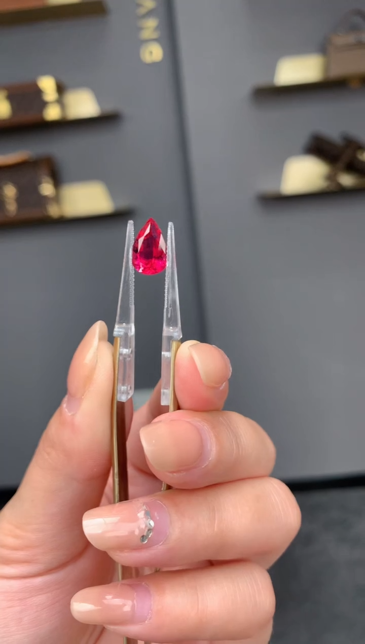 【闪购商品】碧玺裸石未镶嵌3ct卢比莱