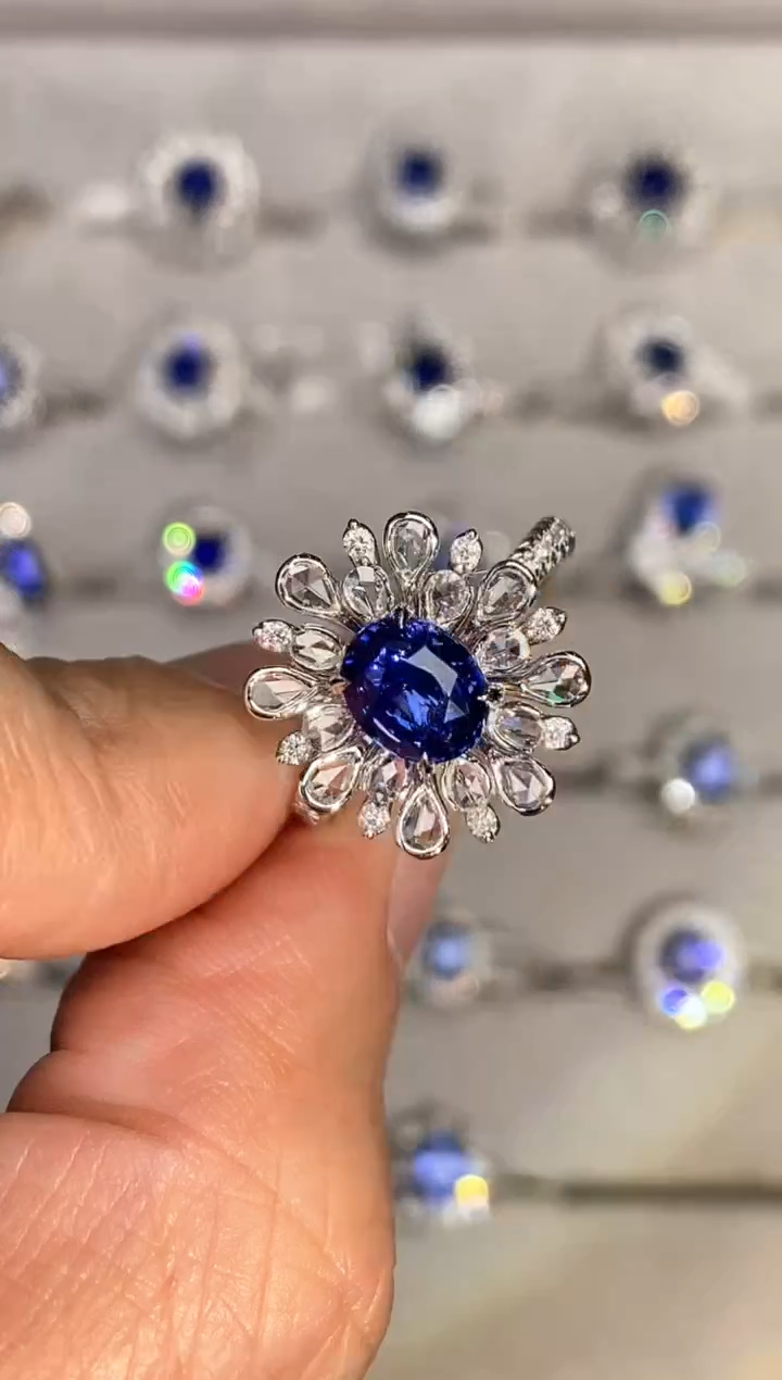 【闪购商品】蓝宝石戒指18K金镶嵌1.66ct/新年开工价