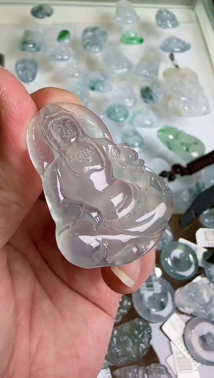 【闪购商品】翡翠吊坠(不含链)未镶嵌··