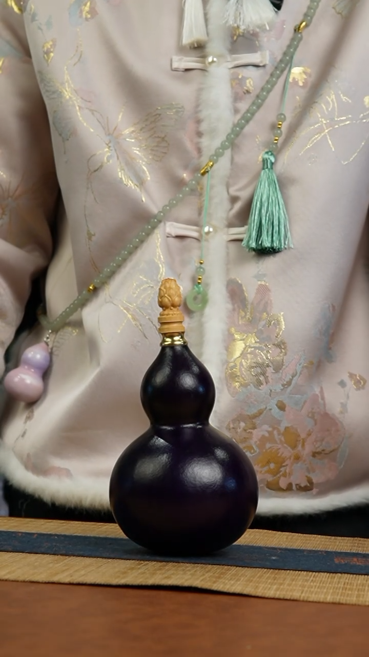 495号 天然热水酒葫芦 一物一拍（有瑕介意勿拍）