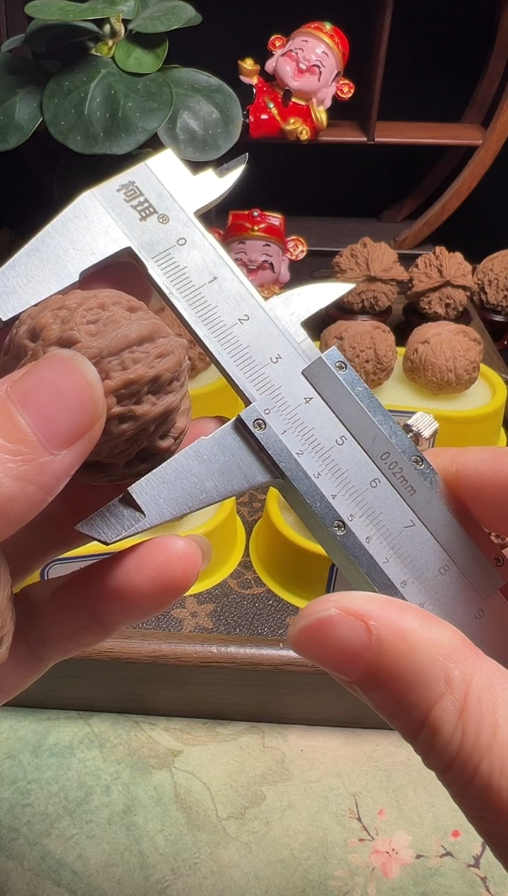 把件文玩核桃微瑕铁锤37