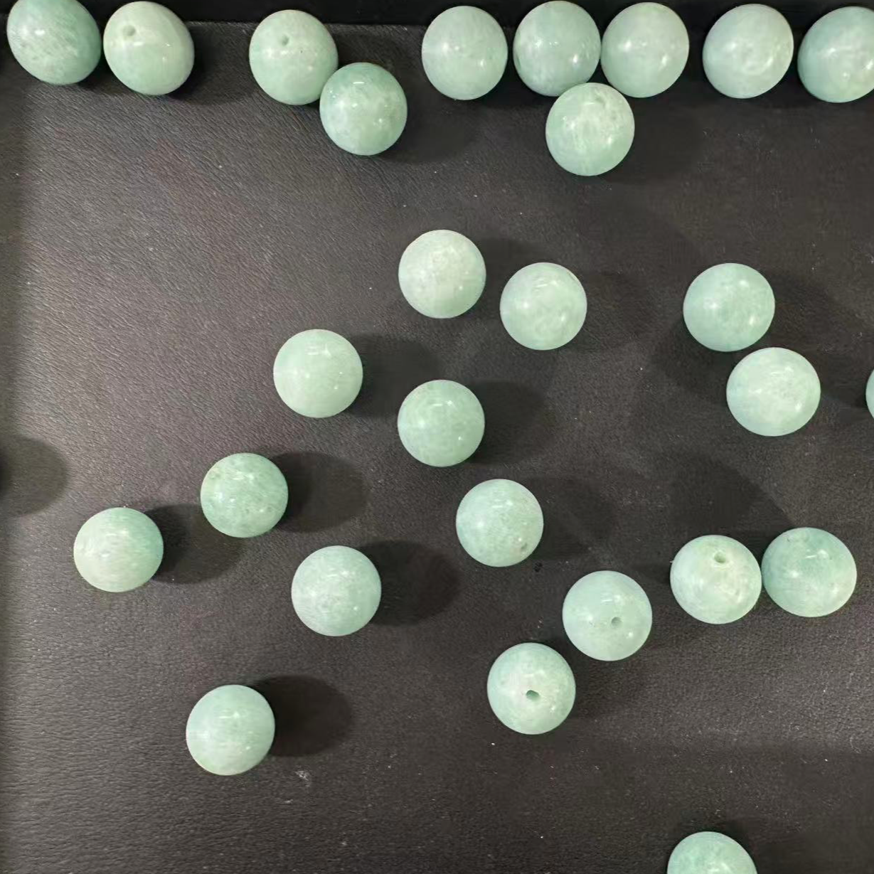 12mm加纯天然豆绿色A货圆珠带孔油青散珠DIY配珠脆脆散珠配饰