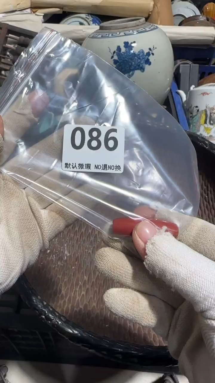 王**董亿容工艺品086