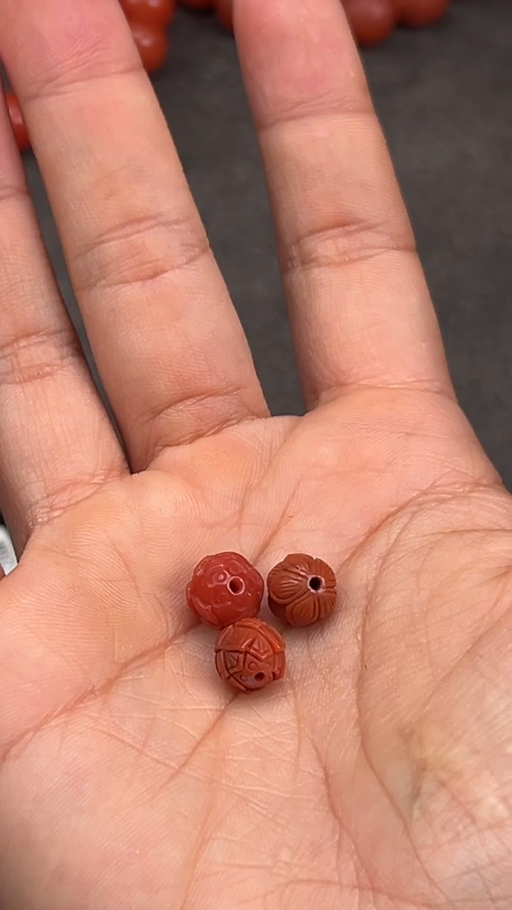 【闪购商品】南红玛瑙散珠未镶嵌原矿无优化7-8mm莲花珠多样性发1