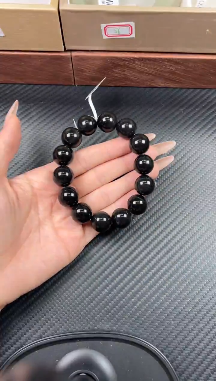 未镶嵌手串和田玉若羌微色差卡16