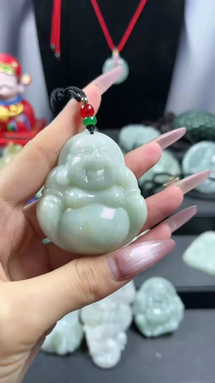 【闪购商品】翡翠颈饰未镶嵌大肚佛