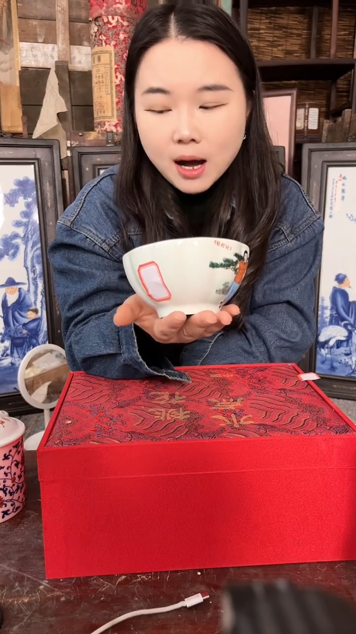 陶景德镇陶瓷摆件M007