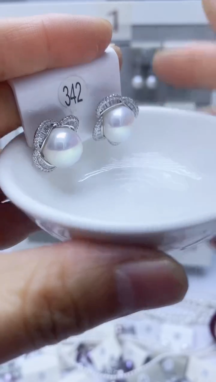 【闪购商品】淡水珍珠耳饰银S925镶嵌342
