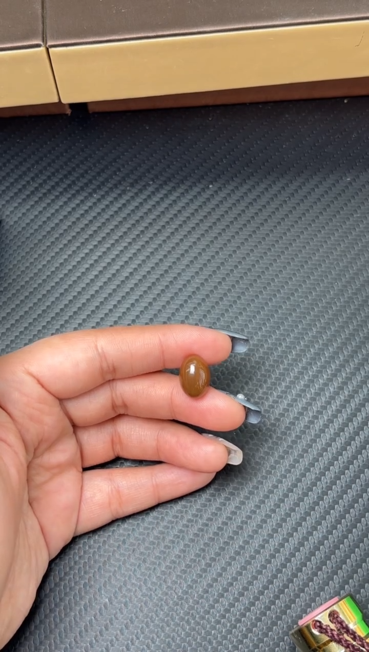 吊坠(不含链)未镶嵌和田玉F****?且末金山微色差戒面