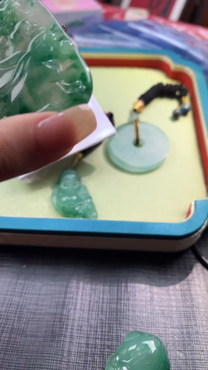 【闪购商品】石英质玉颈饰未镶嵌产地非洲翠是100638438