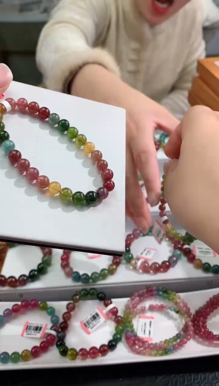 【闪购商品】碧玺手串未镶嵌 多样性发一条