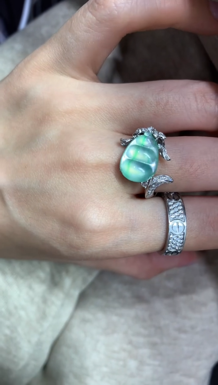 18K金镶嵌戒指翡翠31团购