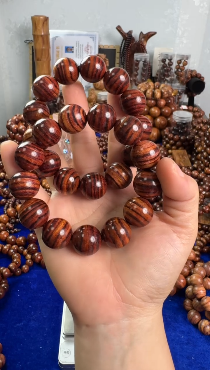 手串/手链黄花梨/降香黄檀臻品满虎皮纹1.8规格海黄手串
