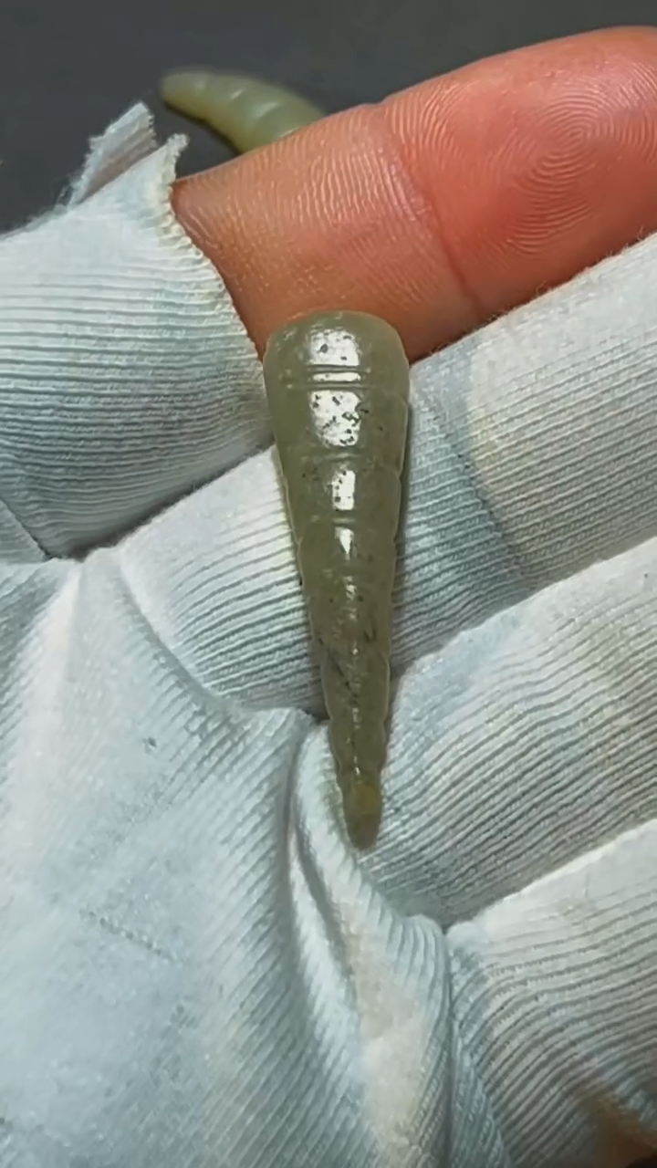 【闪购商品】和田玉颈饰未镶嵌111111111