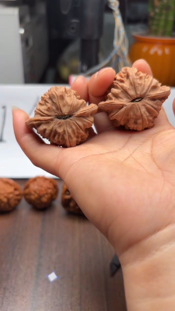 吊坠文玩核桃47北京官帽