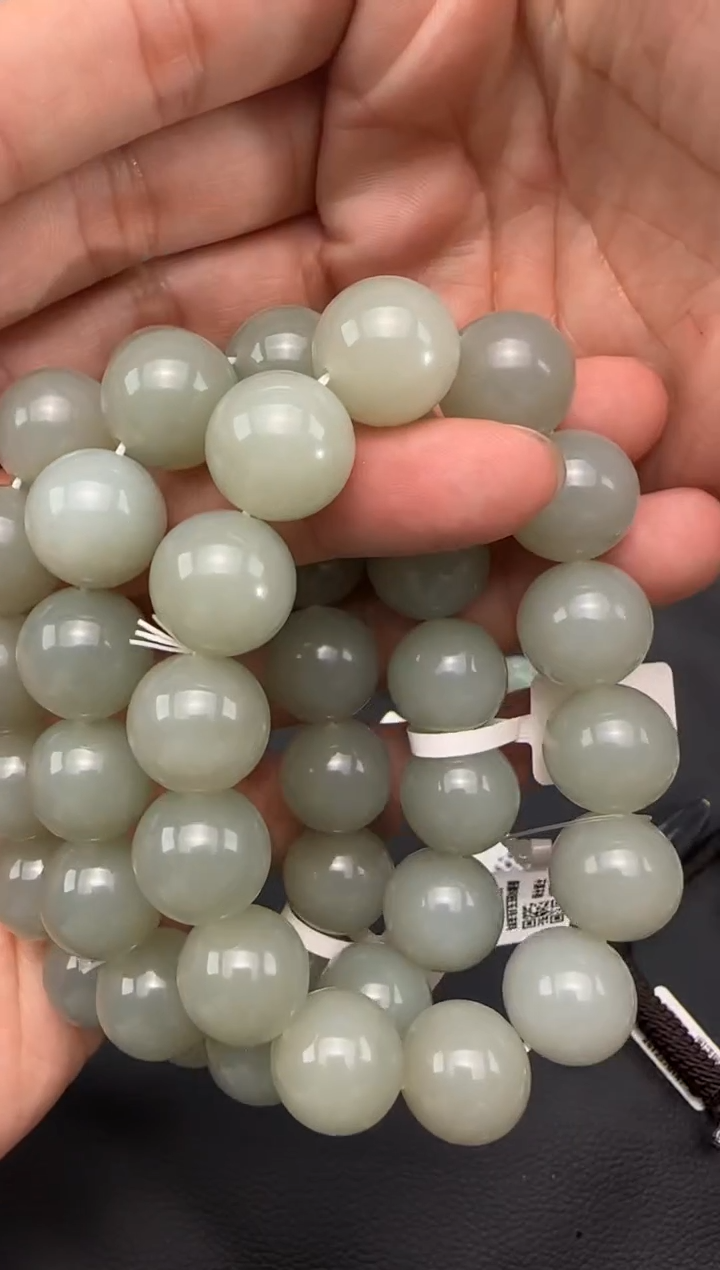 未镶嵌手串和田玉青白玉手串卡16多样性发其一