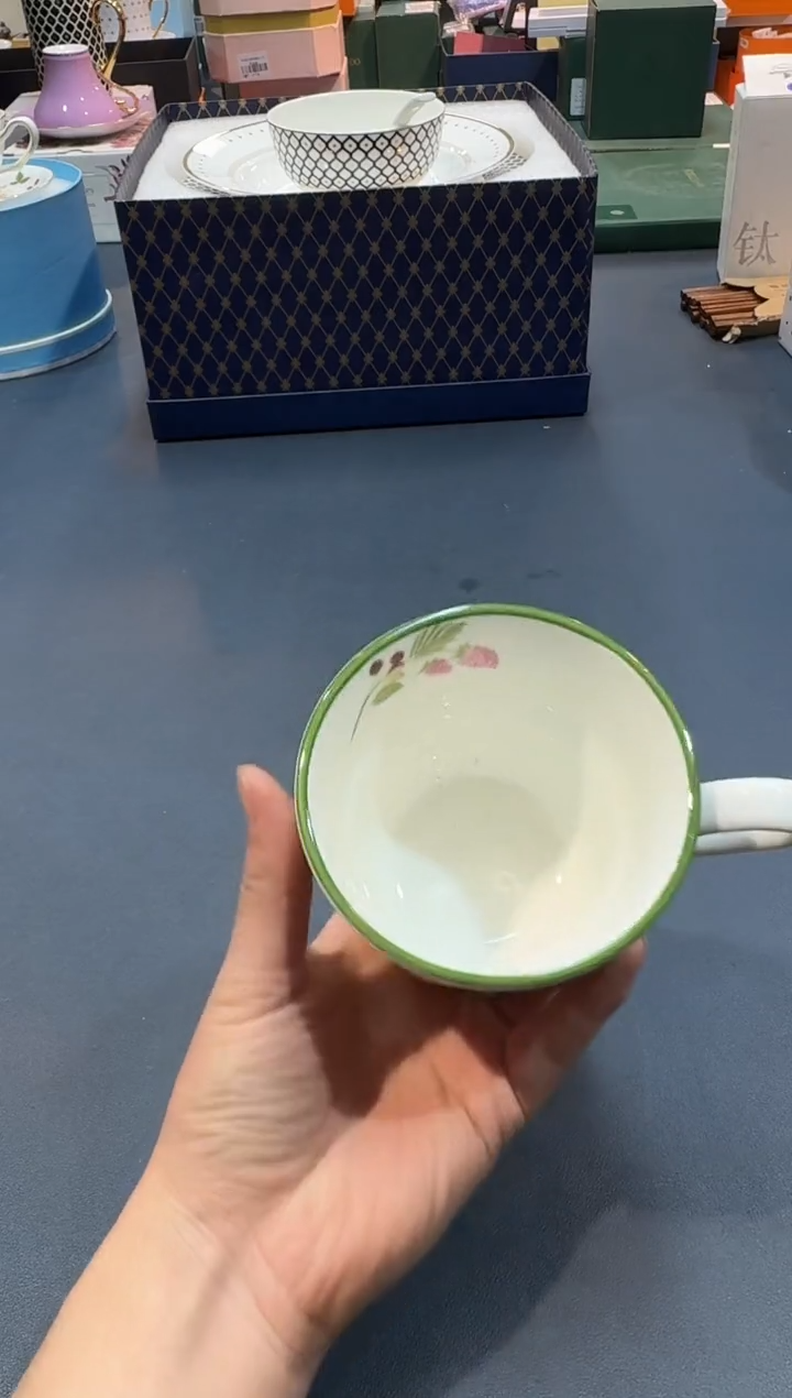 【闪购商品】瓷片C845全场正品，京东包邮