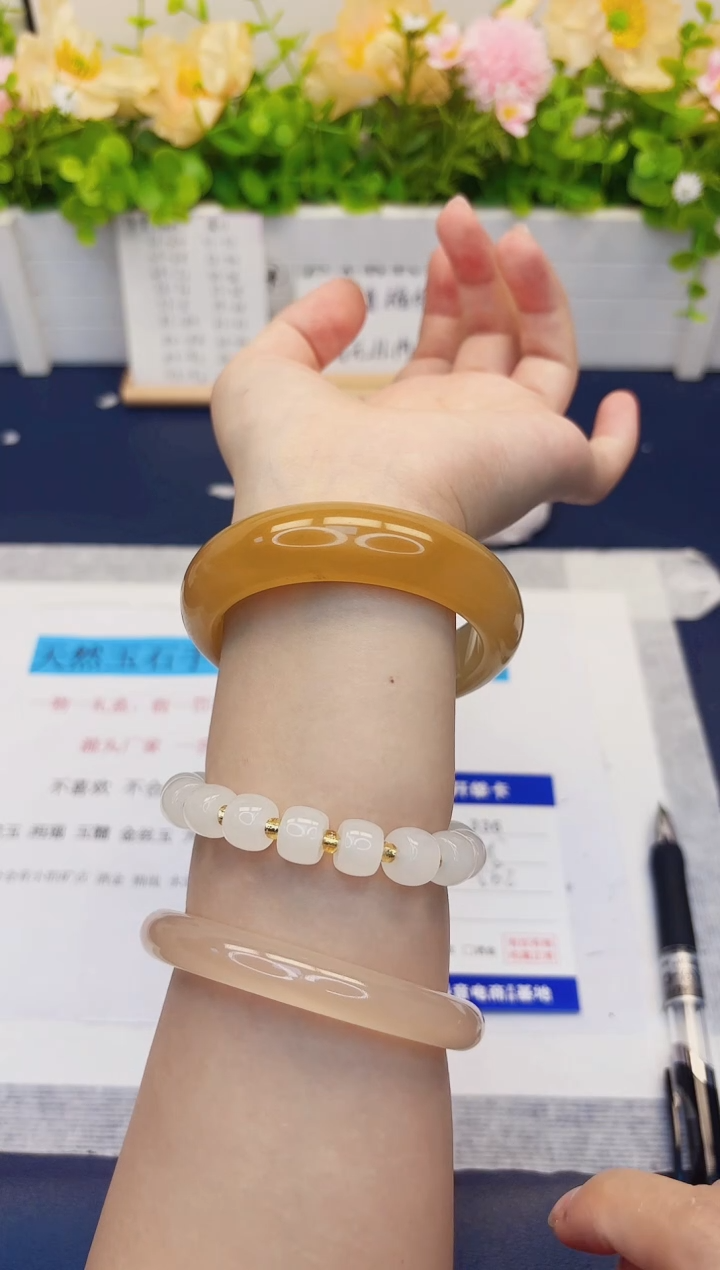 石英质玉手镯未镶嵌336-财气镯-圈口56