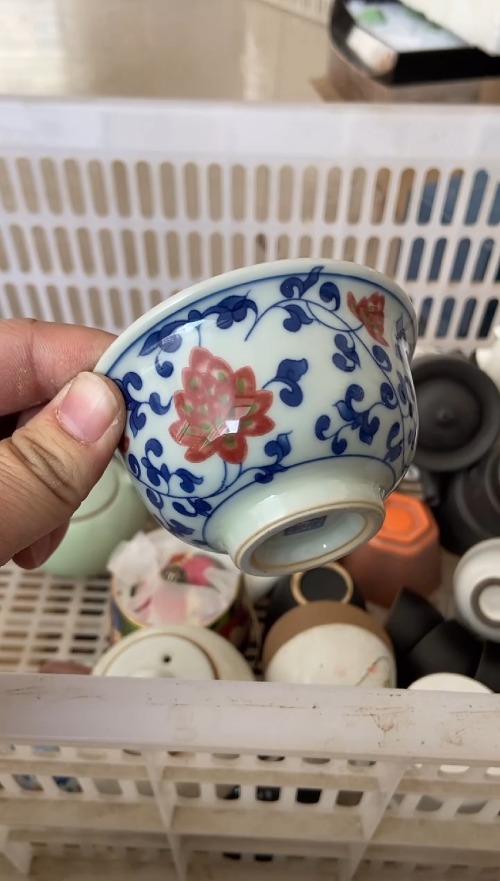 杯无运费险有瑕疵的摄影的产品有使用过的痕迹有点脏介意勿拍
