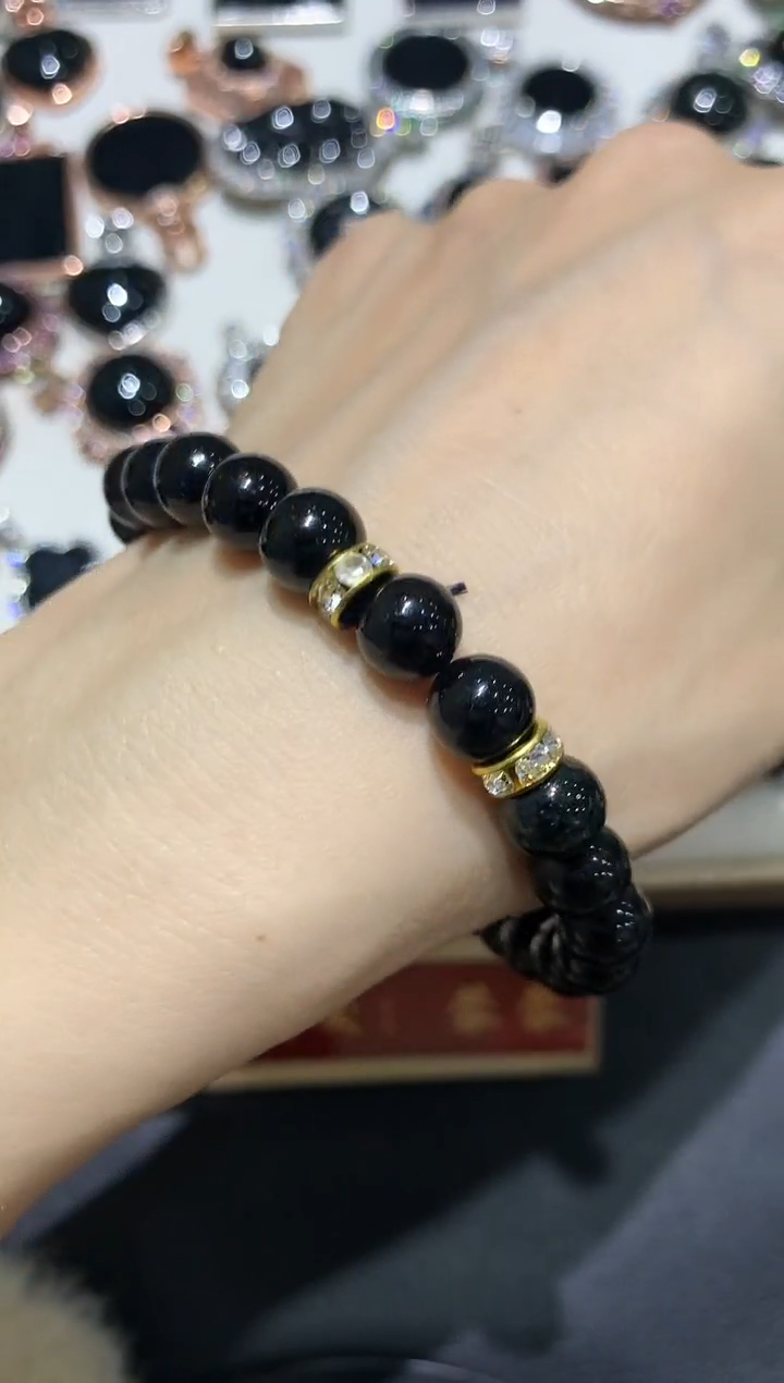 【闪购商品】翡翠吊坠(不含链)未镶嵌1多人多样性随机发货1件