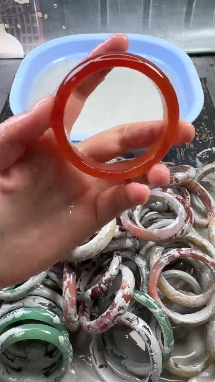 【闪购商品】石英质玉手镯未镶嵌17