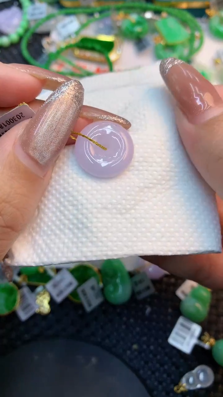 颈饰未镶嵌翡翠1