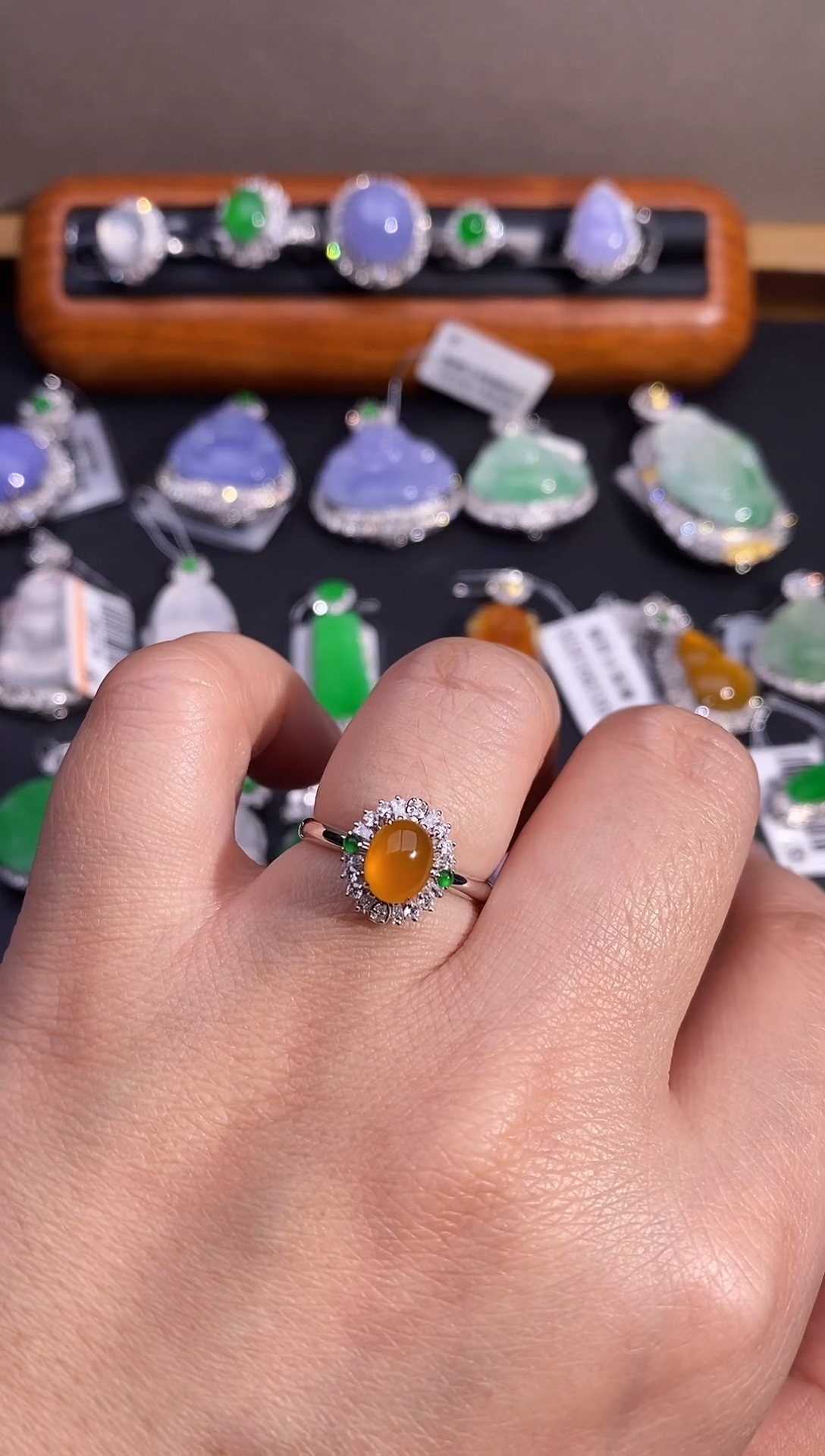 【闪购商品】翡翠戒指18K金镶嵌戒指