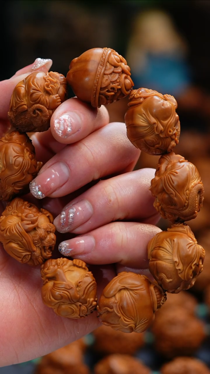 【闪购商品】橄榄核吊坠橄榄核