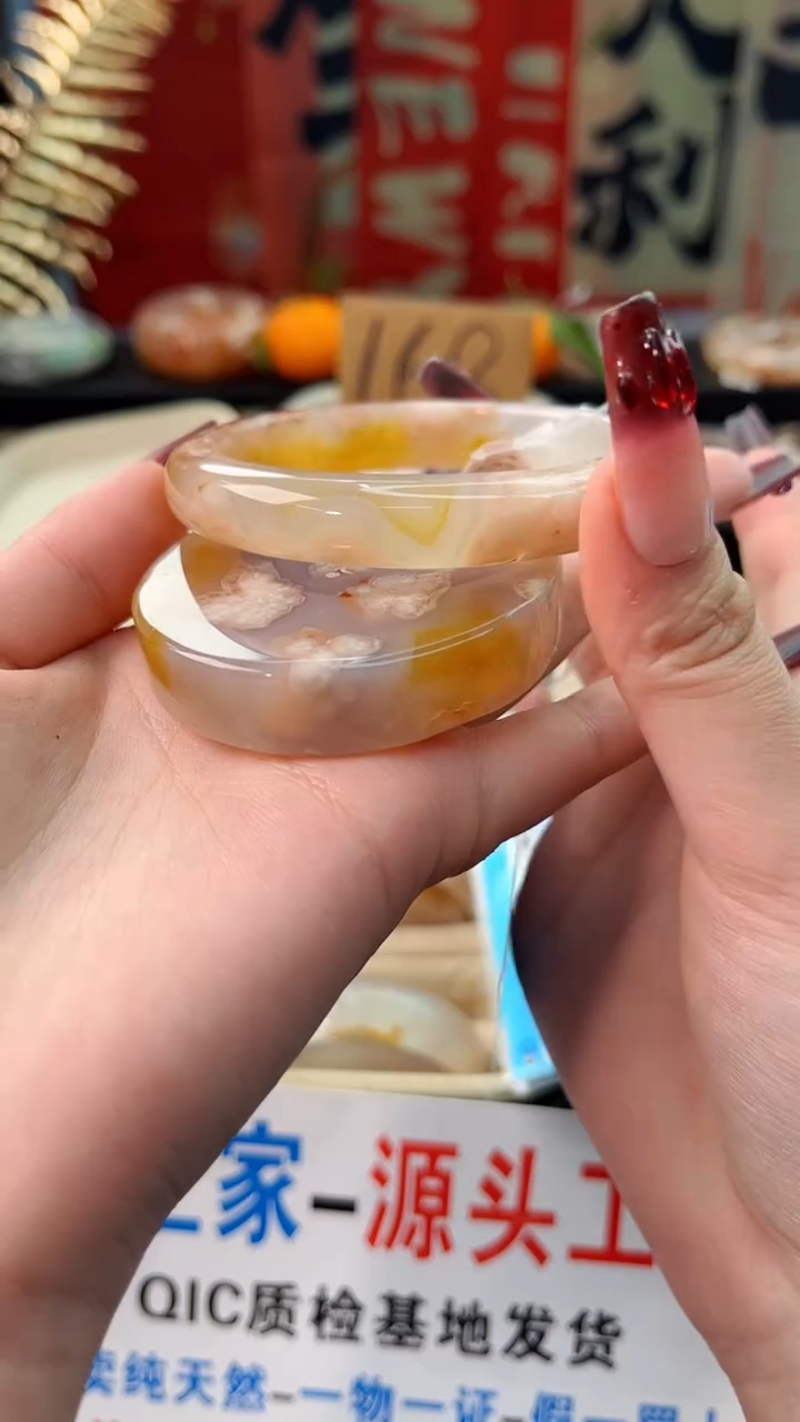 【闪购商品】石英质玉手镯未镶嵌赠送镯心（59圈口）