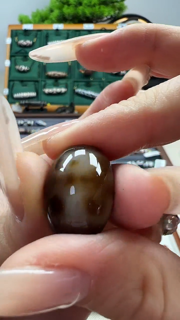 玛瑙/玉髓（覆膜）颈饰未镶嵌113（微瑕）