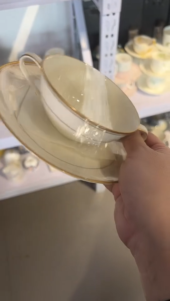 【闪购商品】中平回流瓷器谨慎参拍