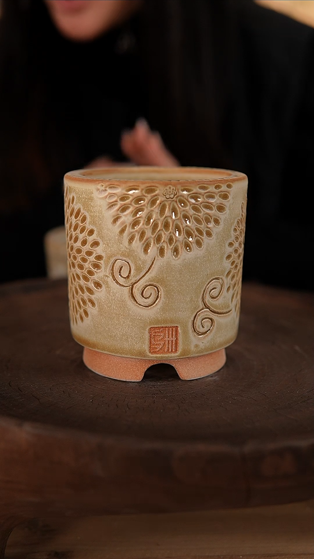 【闪购商品】红陶1-16-049默认微瑕口7.5