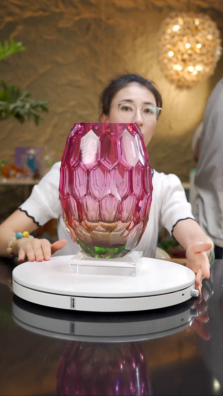 琉璃手工艺品金红绿凹面花瓶