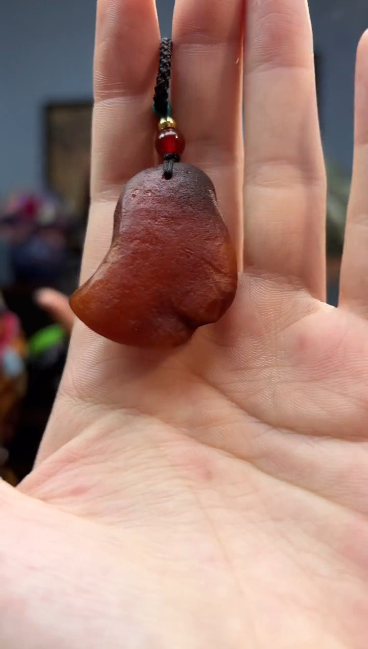 琥珀颈饰未镶嵌吊坠