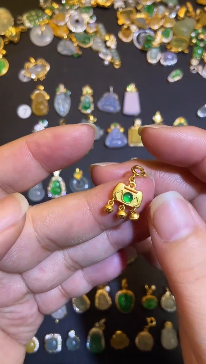 吊坠(不含链)银S925镶嵌翡翠1