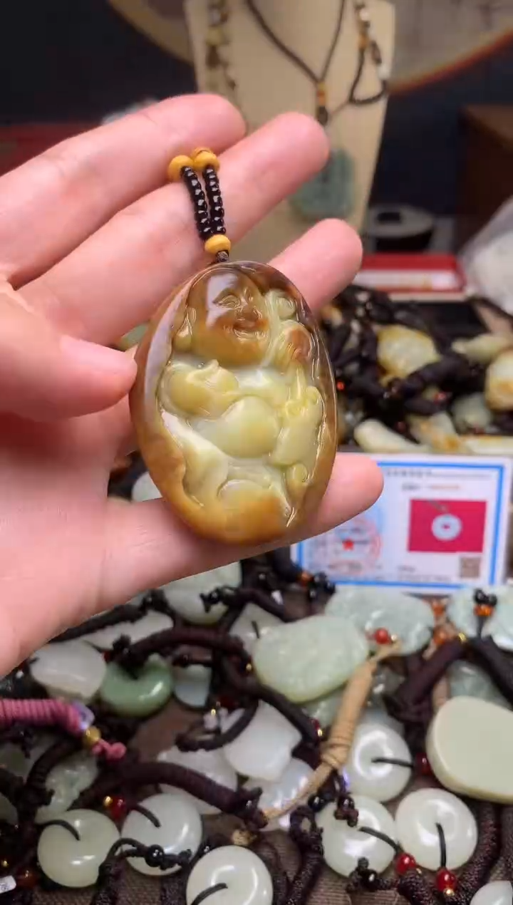 颈饰未镶嵌和田玉新疆料青海料清水和田玉吊坠