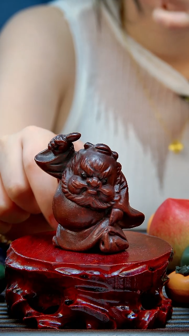 宜兴紫砂手工钟馗