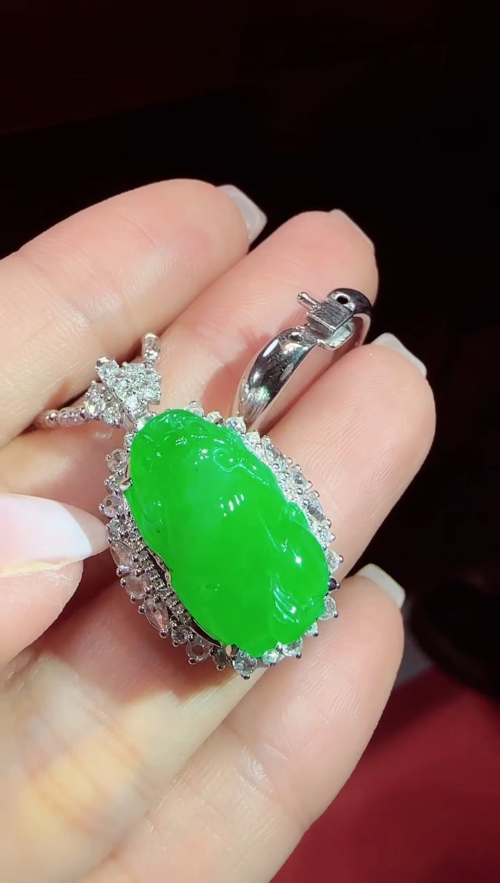 【闪购商品】翡翠戒指18K金镶嵌貔貅两用