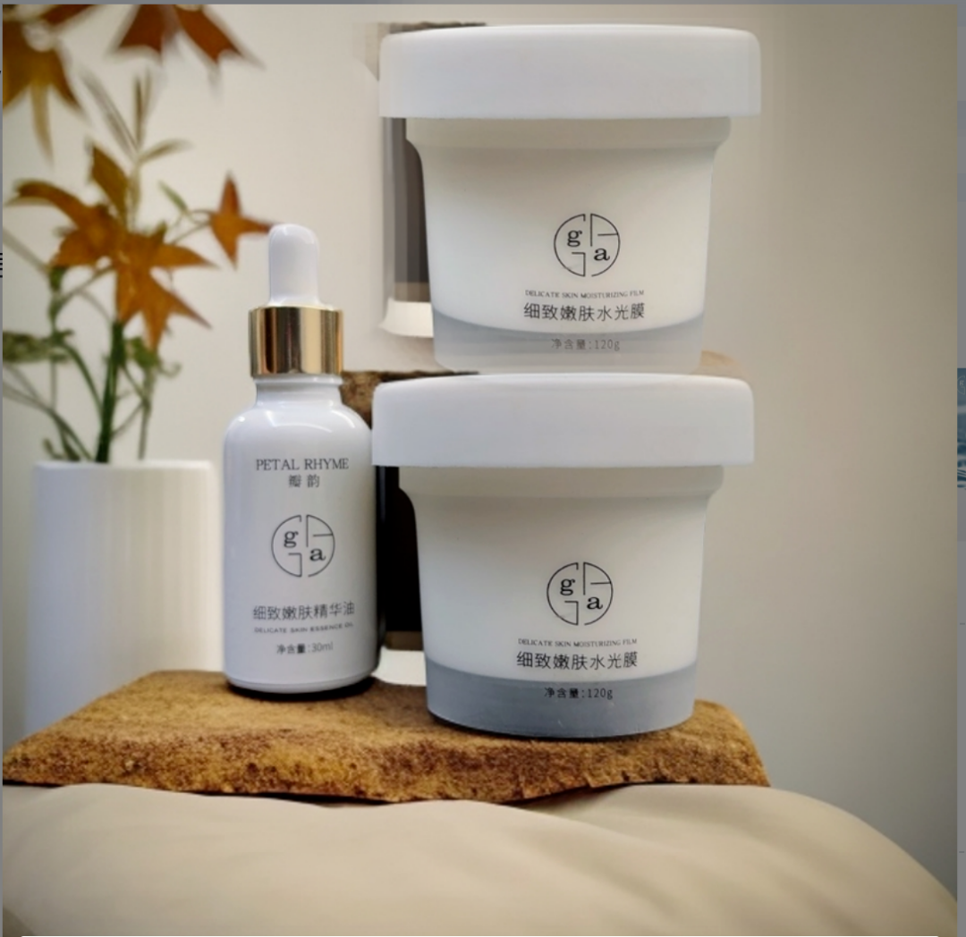 【到手三件】瓣韵细致嫩肤水光膜*2＋细致嫩肤精华油*1