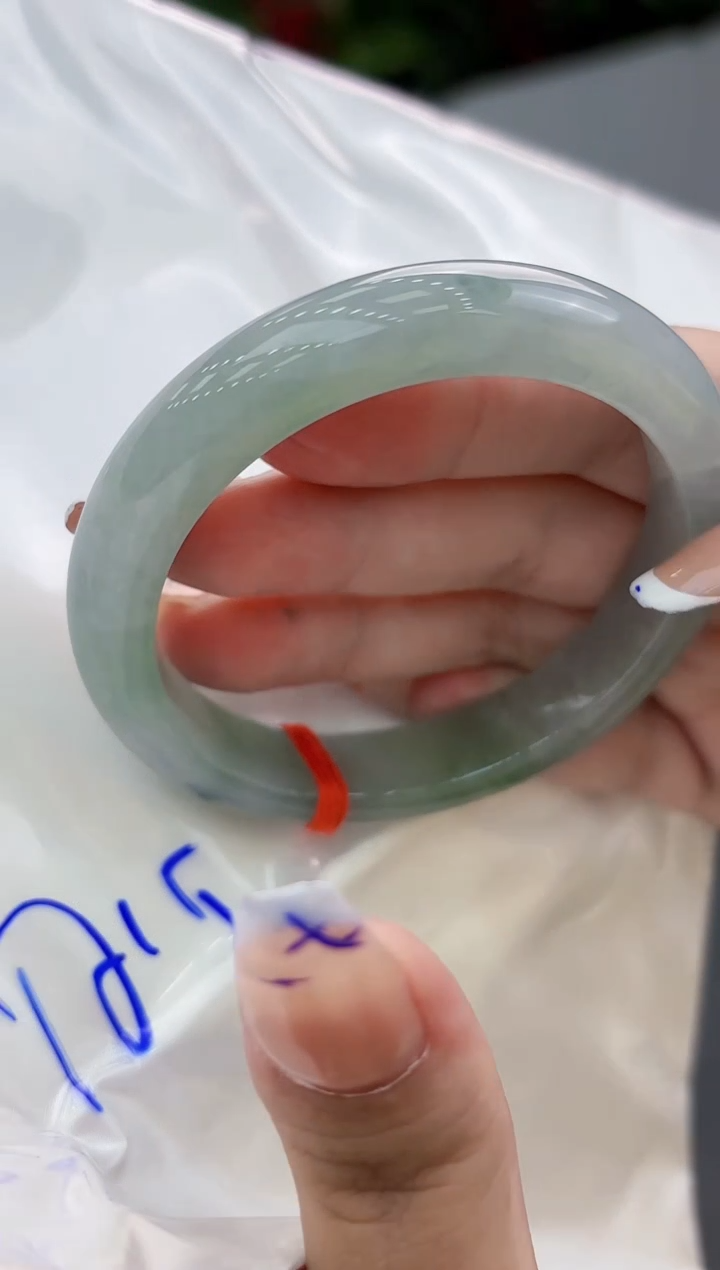 【闪购商品】翡翠手镯未镶嵌翡翠手镯