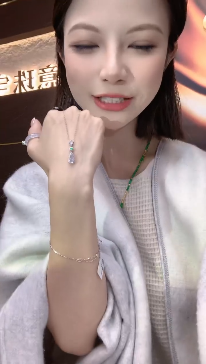 套链18K金镶嵌翡翠D1