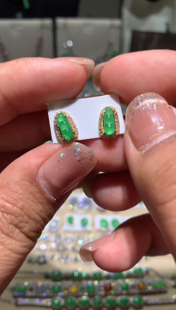 银S925镶嵌翡翠耳饰耳钉