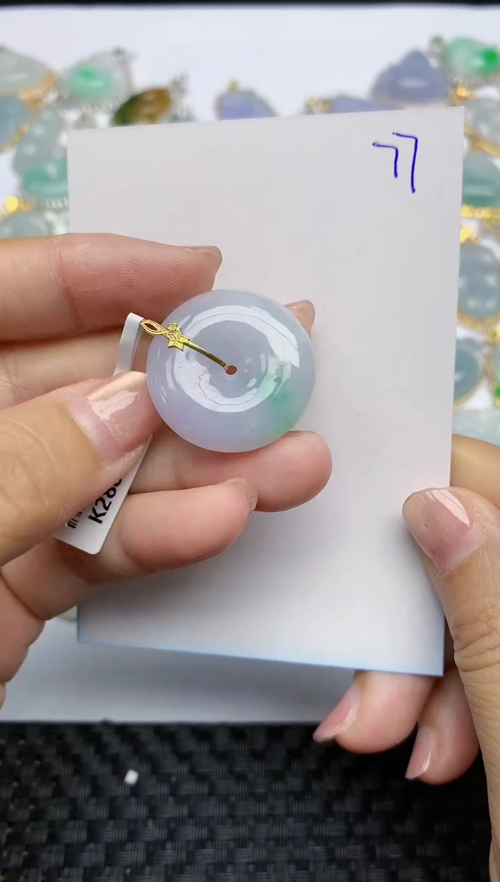 【闪购商品】翡翠颈饰18K金镶嵌天然翡翠A货