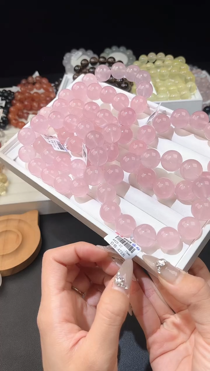 【闪购商品】水晶手链未镶嵌多样性发一粉晶18mm