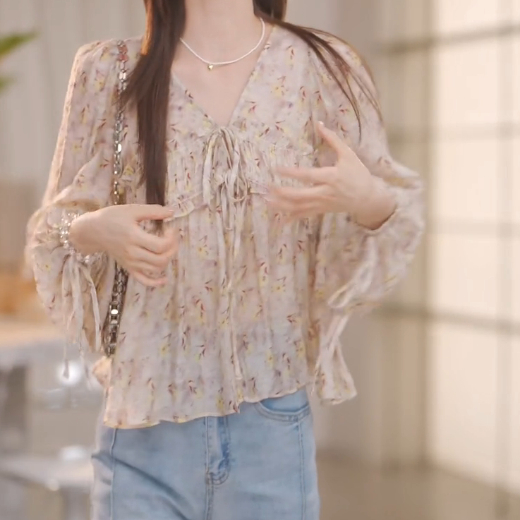 2025年秋设计浪漫印花长袖衬衫上衣C5811